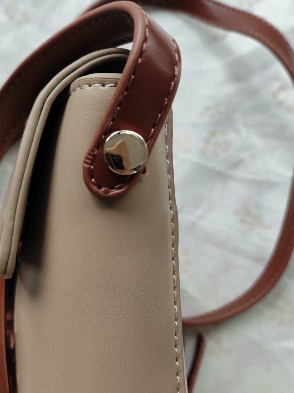 Tory Burch Beige Mini Crossbody with Brown Logo Accent - Picture 6 of 7